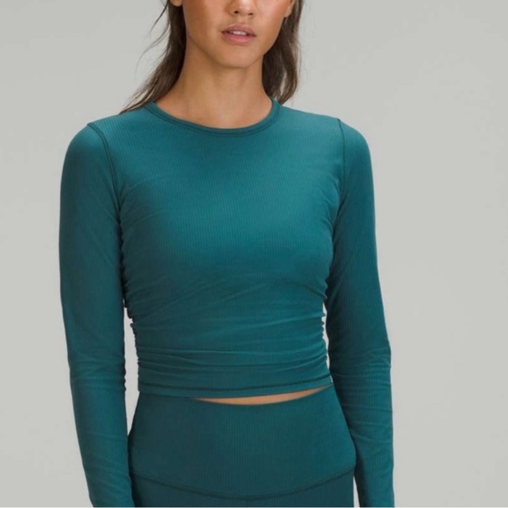 Lululemon All It Takes Long Sleeve Ribbed Nulu top. Size 6.